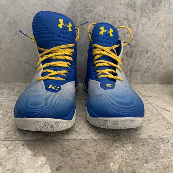 UA Curry 2.5 73-9 - Picture 2 of 5